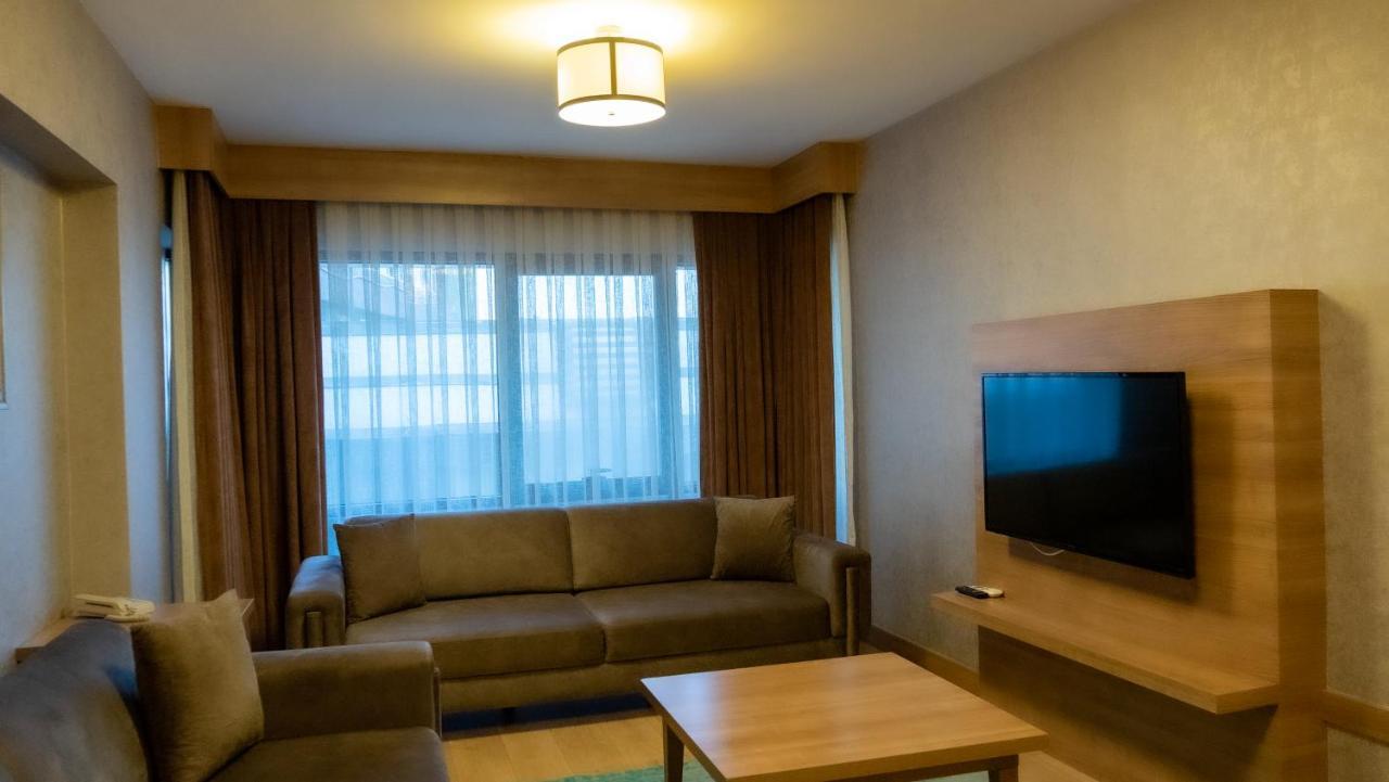 Bursa Suites Apart Otel Ngoại thất bức ảnh Living room of a suite at the hotel
